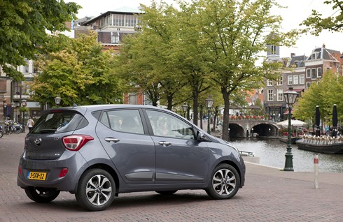 2_Hyundai-i10_achter.jpg