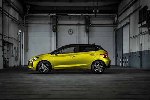 07_Vernieuwde-Hyundai-i20-trekt-de-aandacht-met-elegant-en-sportief-design.jpg