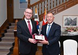 Hyundai Britse koninklijke onderscheiding voor Chung