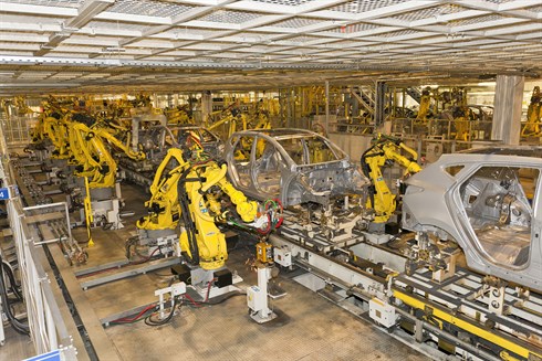 Hyundai_i30_in_de_fabriek.jpg